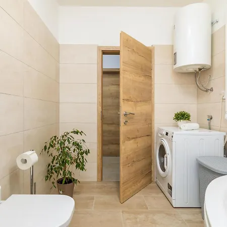 Ferienhaus 3 Bedroom Gorgeous In